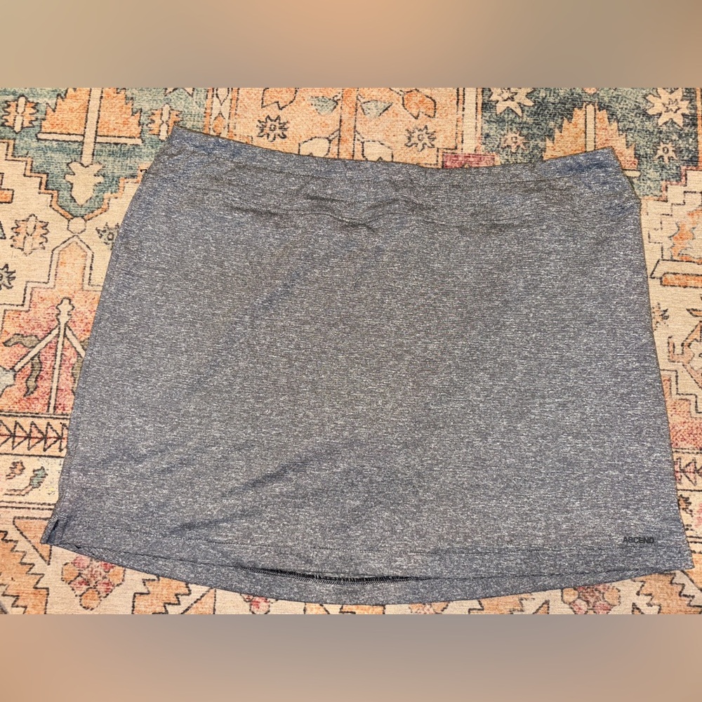 Ascend Skirt
